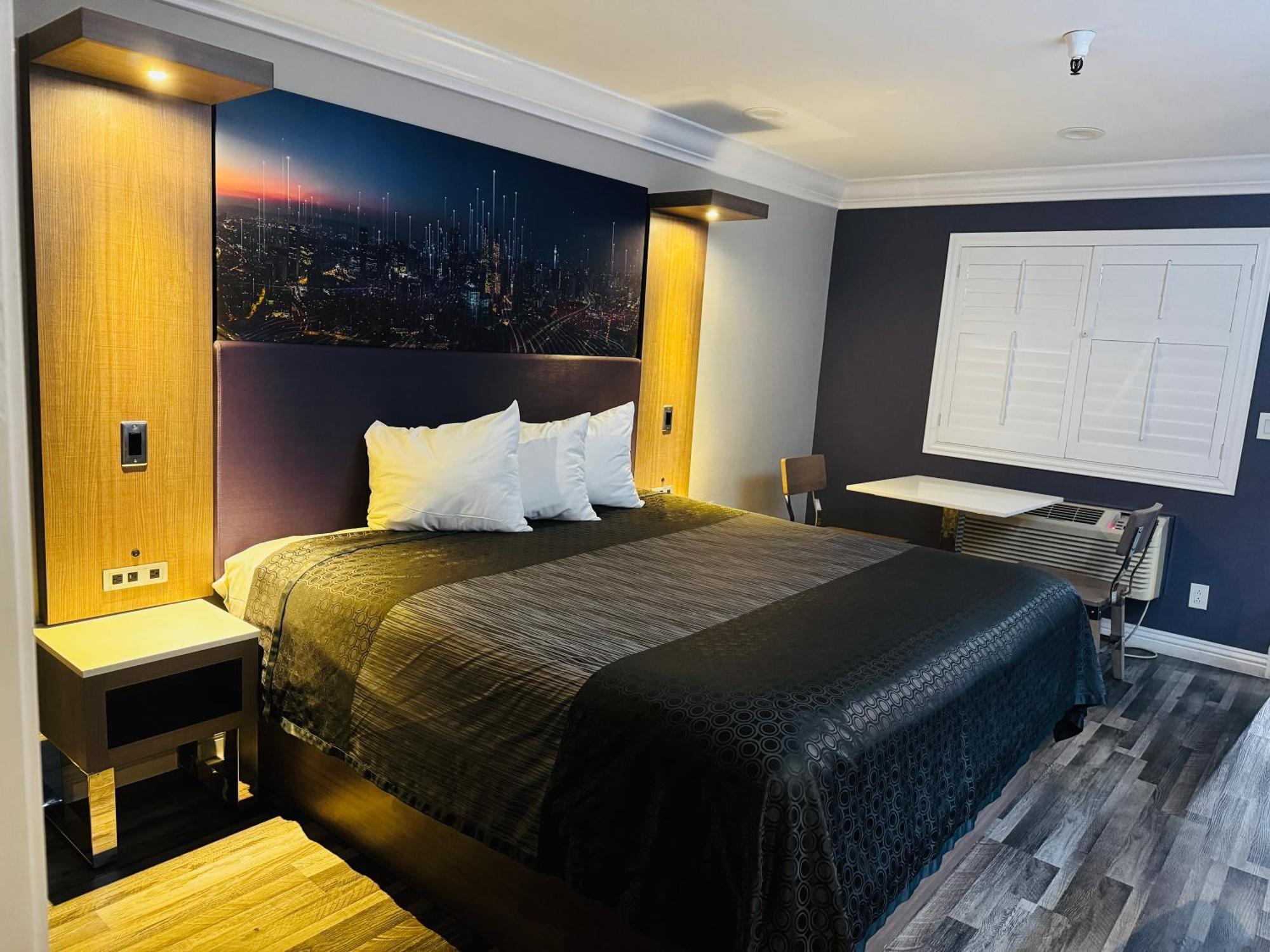 Paradise Inn 몬테벨로 외부 사진